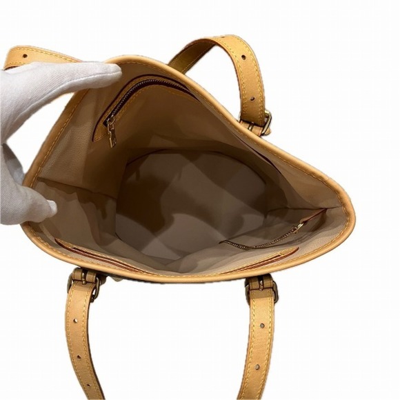 LOUIS VUITTON Monogram Bucket GM M42236 Shoulder Bag ⭐ - Picture 6 of 9